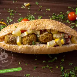 كعكة أبو الشباب عادي